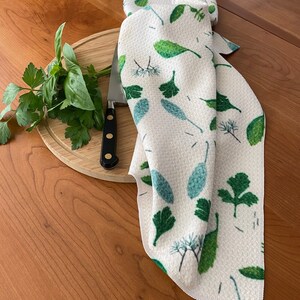STURDY HERBS with the scents of summer