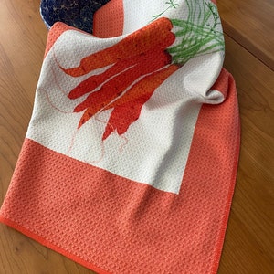 CRUNCHY CARROTS drawing on sturdy kitchen towel