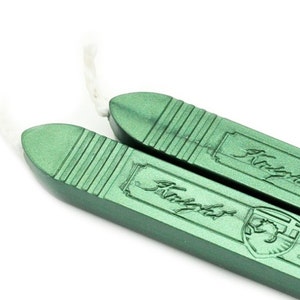 2 Metallic Green Wick Sealing Wax Sticks Backtozero image 1