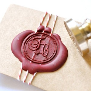 Personalized Wedding Custom Script Initials with Heart Wax Seal Stamp | Backtozero