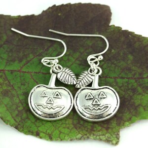 Halloween Pumpkin Earrings, Halloween Earrings, Pumpkin Earrings, Halloween Pumpkin Jewelry, Halloween Jewelry, Harvest Fall Jewelry