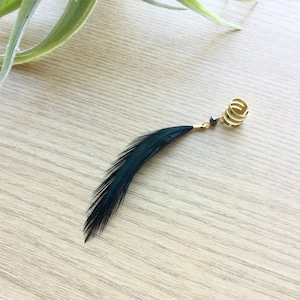Black Feather Ear Cuff: Brass Ear Clip, Boho Jewelry (SINGLE)