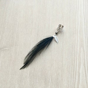Feather Ear Cuff, Silver Cuff, Ear Clip, Black Feather Jewelry, Metallic Bead, Boho Style, (SINGLE)
