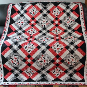 Country Fresh - Crisscross Country Cow Quilt
