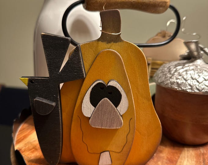 Cute Pumpkin and Crow Shelf Sitter | Fall Wood Decor | Rustic Autumn Decoration | Halloween & Thanksgiving Decor