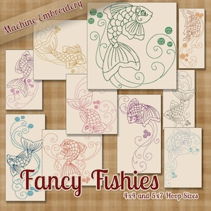 Puede incluir: Un conjunto de nueve diseños de bordado que presentan peces estilizados con patrones en espiral. Los diseños son de varios colores, incluyendo verde, azul, rojo y dorado. Los diseños están etiquetados como "Fancy Fishies" y están disponibles en tamaños de aro de 4x4 y 5x7.