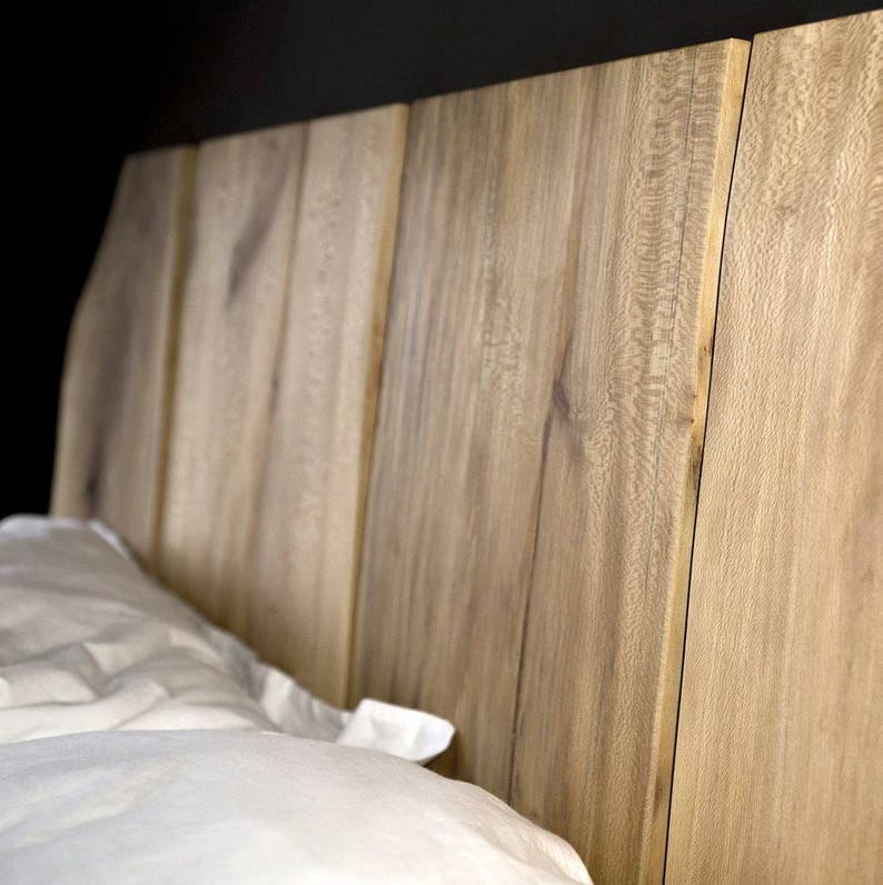 Tweepersoons bed gemaakt van massief hout. Platanen uit Etsy Nederland