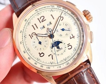 Reloj Breitling B25 vintage (Manufacture Concepto) Datora de 42 mm: esfera color crema y correa de piel marrón.