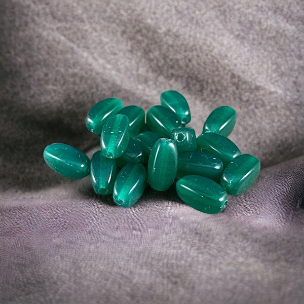 Emerald Green Opaline Czech Glass Beads ~ 10x5mm Rice Oval Glass Beads ~ Milky Dark Green Oval  (RJ-2154) * Qty. 20