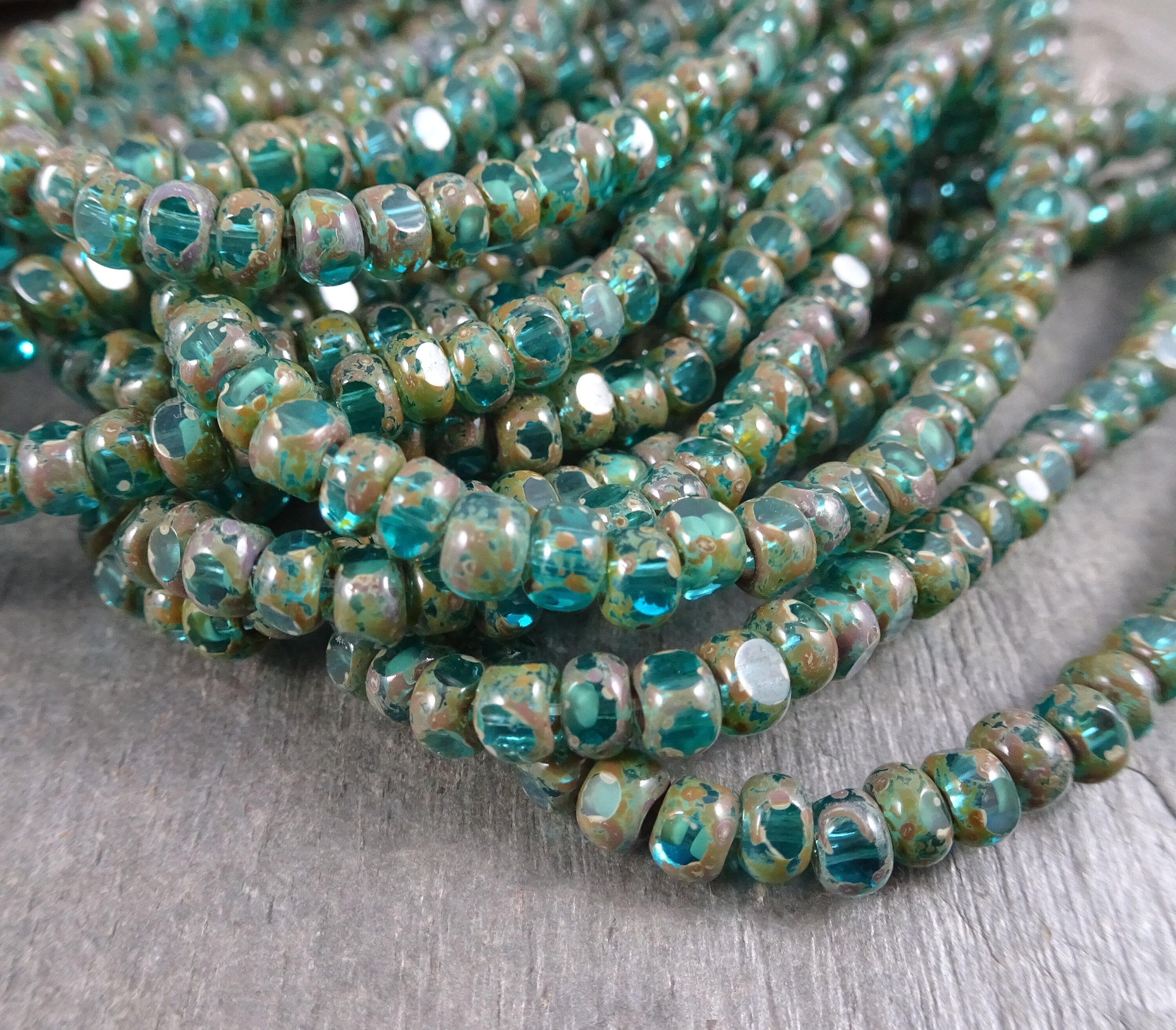 TriCut Seed Beads Aqua Blue Faceted 6/0 Seed Bead 4x3mm Etsy