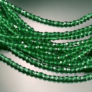 Czech Glass Beads - 4mm Emerald Green Faceted Round Beads - Transparent Medium Green Beads (FP4/SM-5014) * Qty 50