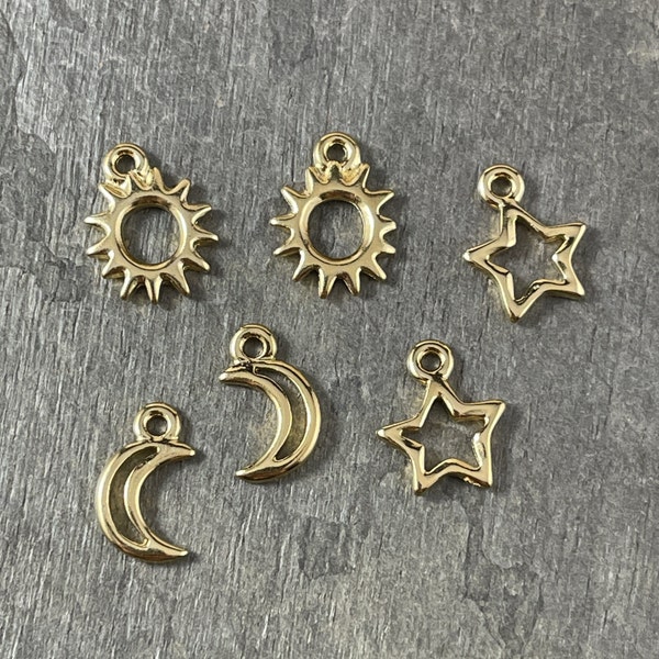 TierraCast Celestial Charms  Sun Charms  Cresent Moon Charms  Star Charms  TierraCast Gold Findings  Charm Bracelet (TC/Celestial) * Qty. 4