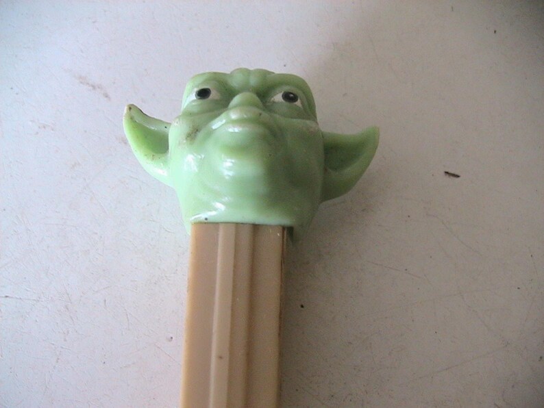 Yoda Pez Candy Dispenser Star Wars Return of the Jedi Etsy