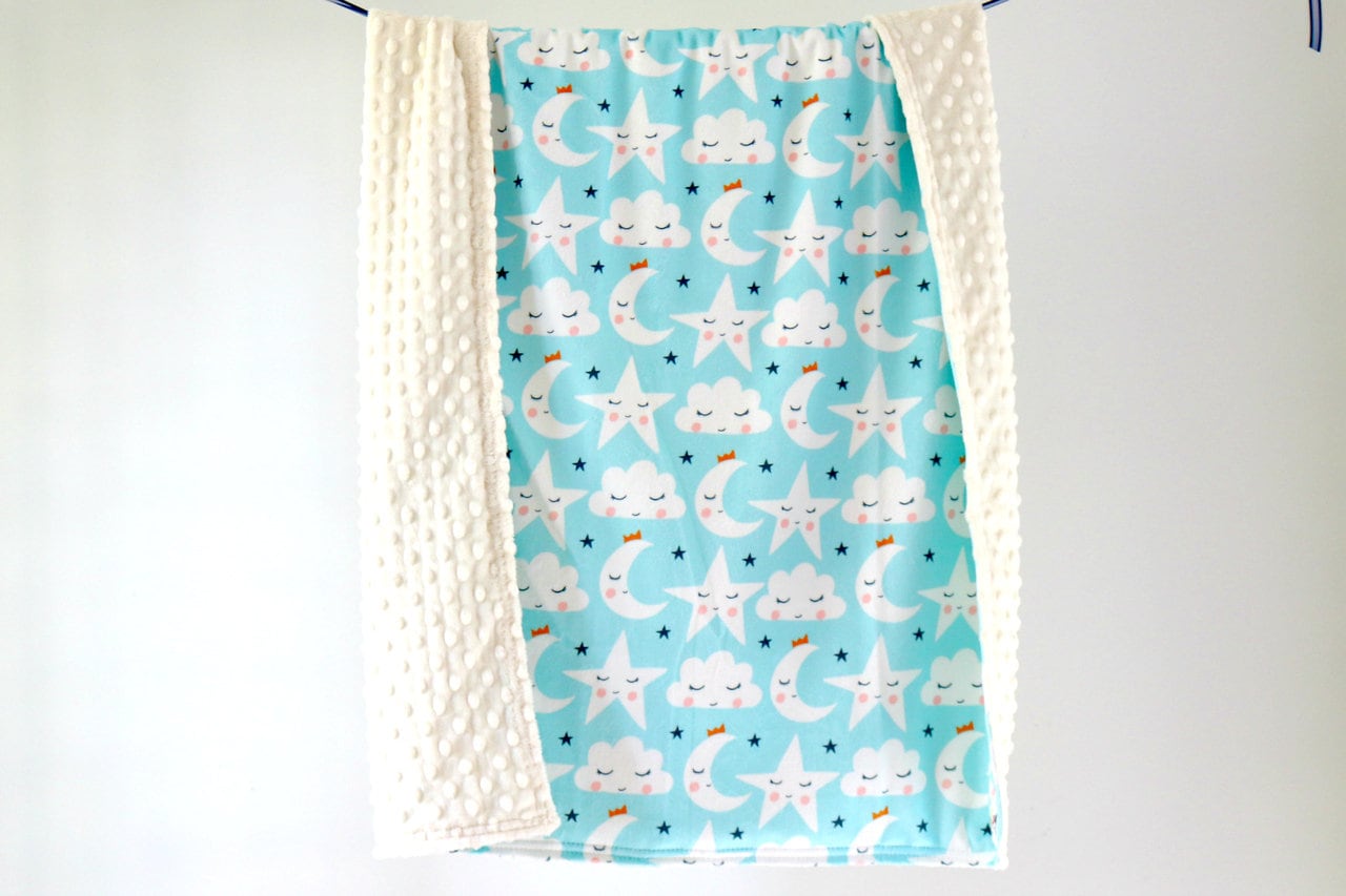Baby Blanket Sleep Skies Blue. Couverture Bleue de Bébé. Bébé Minky. Cadeau Douche Poussette. Chéri 