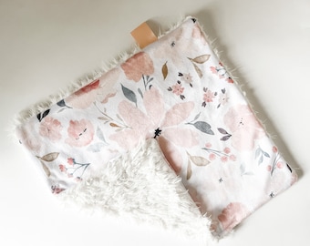 Dream Lovie. Security Blanket. Personalized Lovey. Faux Fur Lovey. Soft Pink Flowers. Mini Baby Blanket. Minky Lovie. Baby Shower Gift.