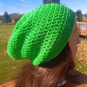 Kelly Green Beanie - Etsy Canada