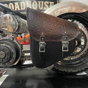 Motorcycle Solo Leather Bag With Custom Lid, Built For Your Hardtail Or Swingarm Frame - Custom Leather Tool Bag, Made In USA