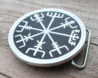 Viking Compass Belt Buckle Made For Those Who Appreciate Viking Culture And Rune Symbols Made of Etched Metal - Great Gift - Iconic Image