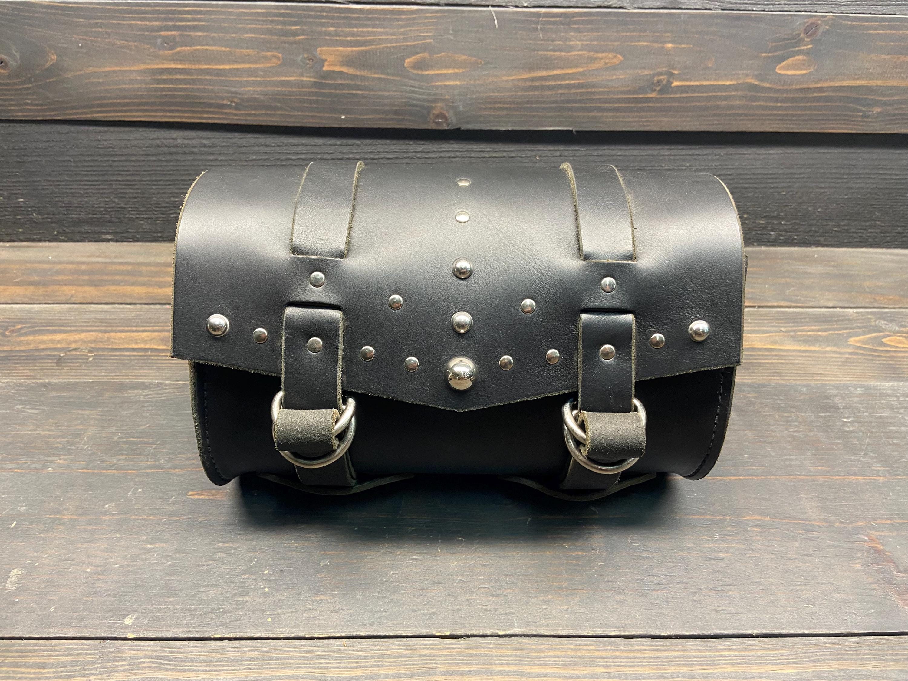キ*ん様 ＊黒 スタッズ付きバイクシートハーレー椅子ワークスツールハンドメイド品 黒 スタッズ付きバイクシートハーレーハンドメイド品 | スタッズシート