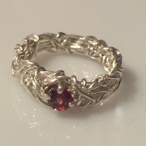 Crown of Thorns Ring in Sterling Silver and 4mm Garnet Stone, Woven Ring, Textured Ring, Spiritual Ring