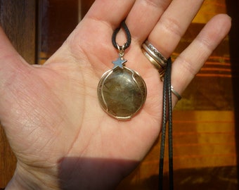 pendentif quartz rutilé et son étoile, talisman, amulette