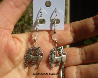 boucles d'oreilles licorne et quartz rose