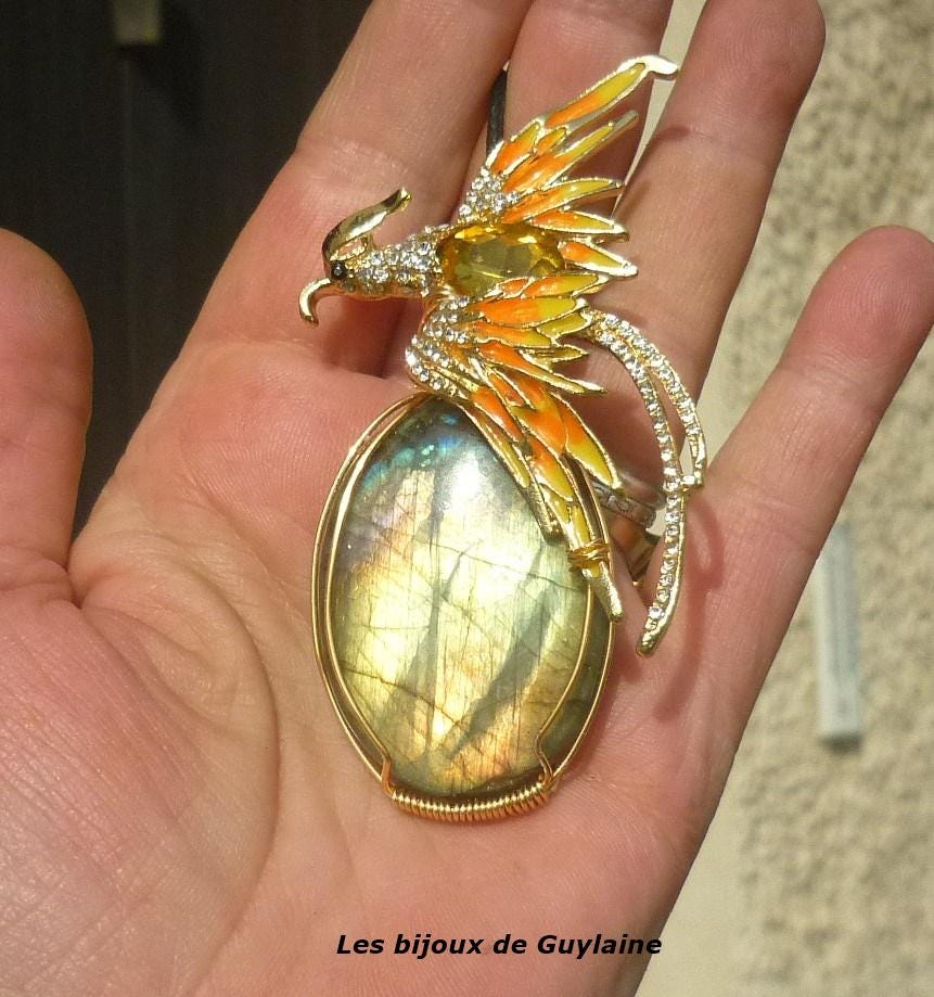 "Renaissance" labradorite and Phoenix pendant necklace, labradorite pendant, protection against negative energies, Phoenix bird