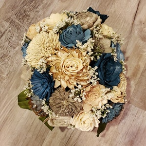 Coffee cream blue Sola arrangement] coffee and blue centerpiece] blue with cream flowers