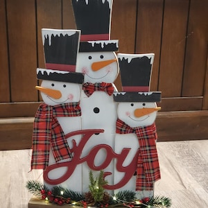 Snowman family with lights, Rustic Christmas porch decor, wood snowmen with lights, farmhouse christmas decor, snowman decor image 6