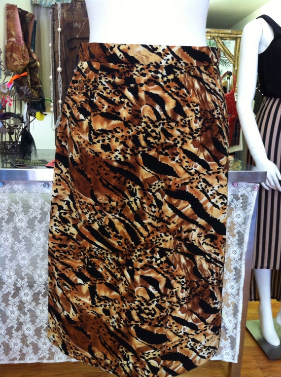 Vintage handmade leopard print skirt - image 1