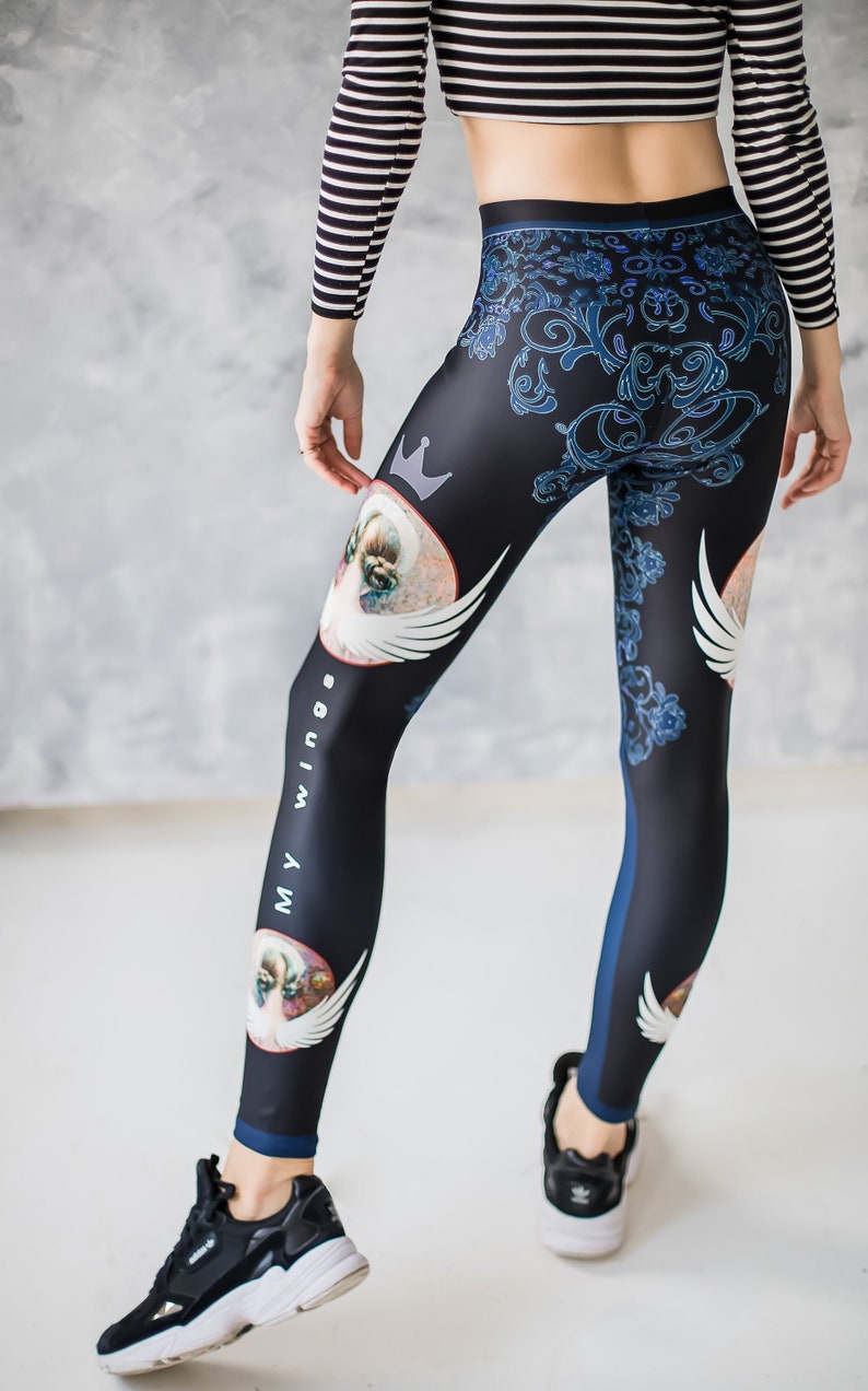Stylish leggings workout woman  pants  with art print. image 0