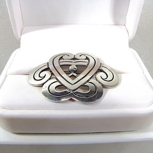 Sterling Silver Brooch, Modernist Art Deco , Unique Heart Pin,  Love Gift For Her, Wife Mom Girlfriend You, by Los Castillo