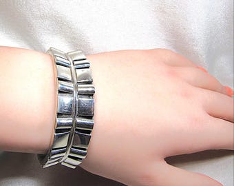 Sterling Silver Art Deco Cuff Bracelet, Modernist Bangle, 7 inch