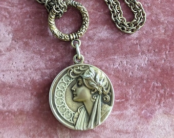 Antique Art Nouveau Alphonse Mucha "Laurel" Locket Necklace // Gold Fill Locket // Amazing Design // RARE