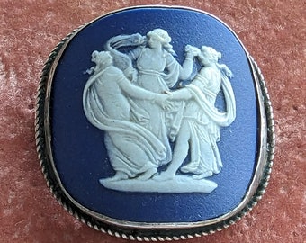 Vintage Three Graces Cobalt Blue Wedgwood Sterling Silver Brooch // The Charites // Jasperware // Classical // Mythology
