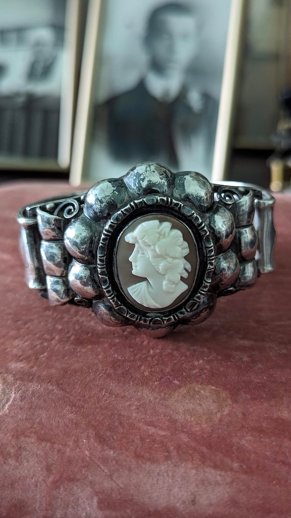 Antique 1920s 900 Silver Cameo Hinged Bracelet by 