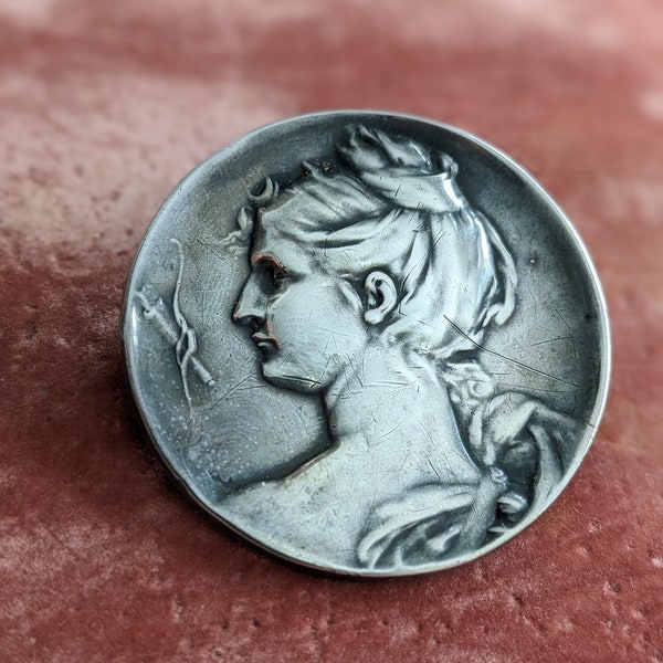 Antique Unger Brothers Sterling Artemis/Diana Brooch // Repoussé Silver // Art Nouveau // Goddess Jewelry // Antique Belt Pin