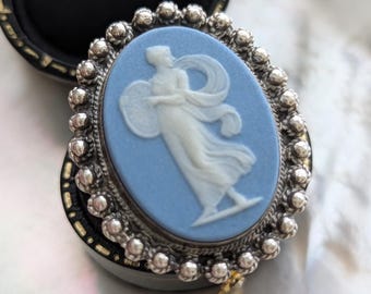 Antique Arts & Crafts Wedgwood Sterling Silver Ring // Tuccia the Vestal Virgin //Classical Figure // Blue Wedgwood // JasperWare Cameo Ring