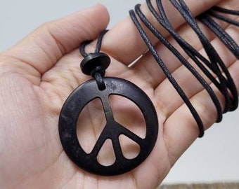  Juego de accesorios de aderezo hippie y collar con signo de paz  (Atrovirens) : Ropa, Zapatos y Joyería