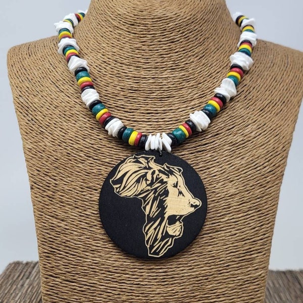 Collier Afrique - Pendentif Collier Lion - Pendentif Afrique - Bijoux Afrique - Collier africain - Bijoux africains - Pendentif en bois Afrique