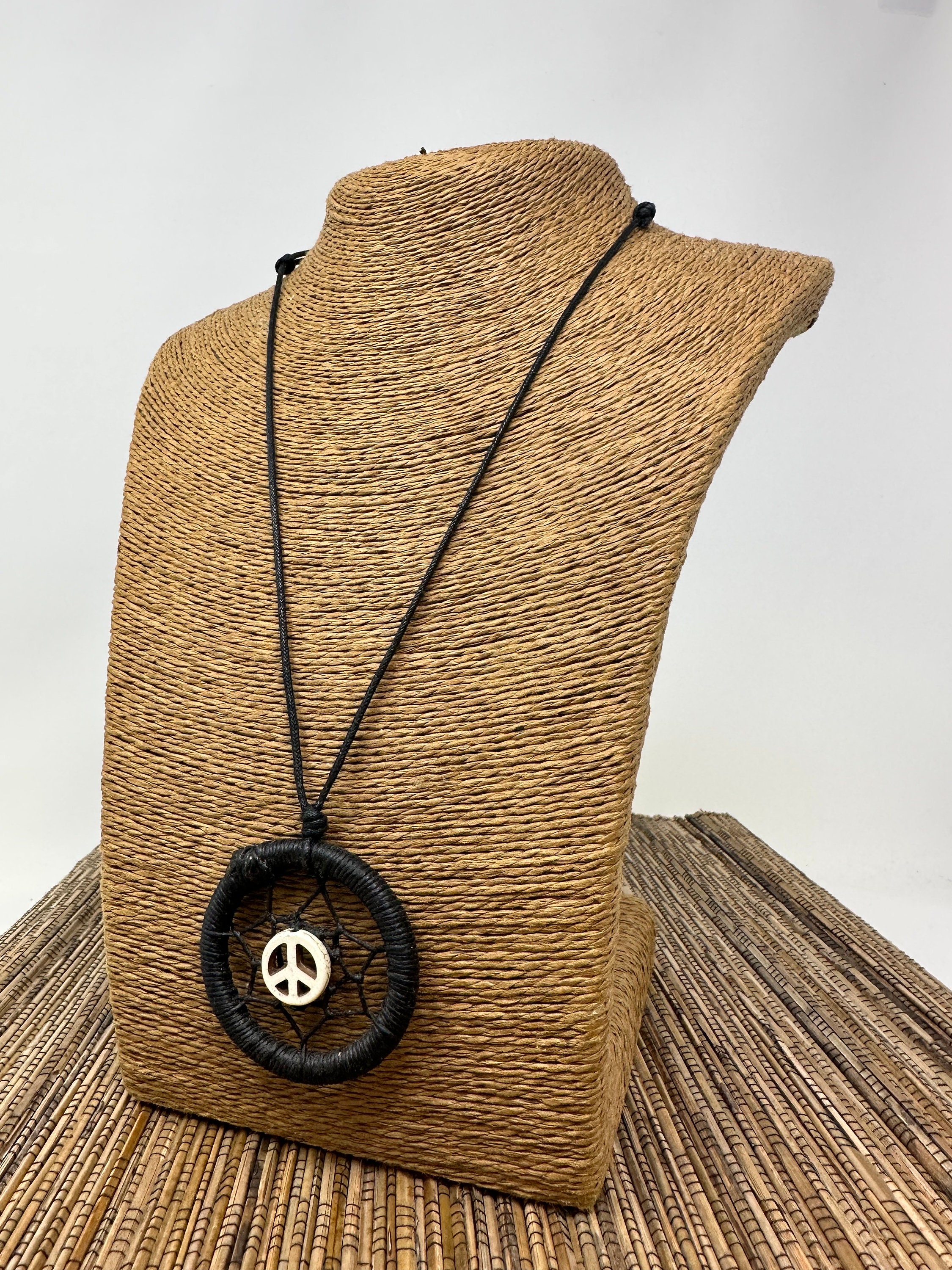 ネックレス・ペンダント LOVE ME MONSTER Big Black Heart Wood Necklace L212MNK100 Alchemy Gothic England - Rococo Mon Amour de Soubise Black
