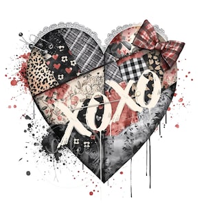 Puede incluir: Un diseño en forma de corazón compuesto por varios patrones de tela, incluyendo estampado de leopardo, floral y a cuadros. La palabra "xoxo" está escrita a través del corazón en una fuente goteante. Un lazo a cuadros y un ribete de encaje añaden detalles.