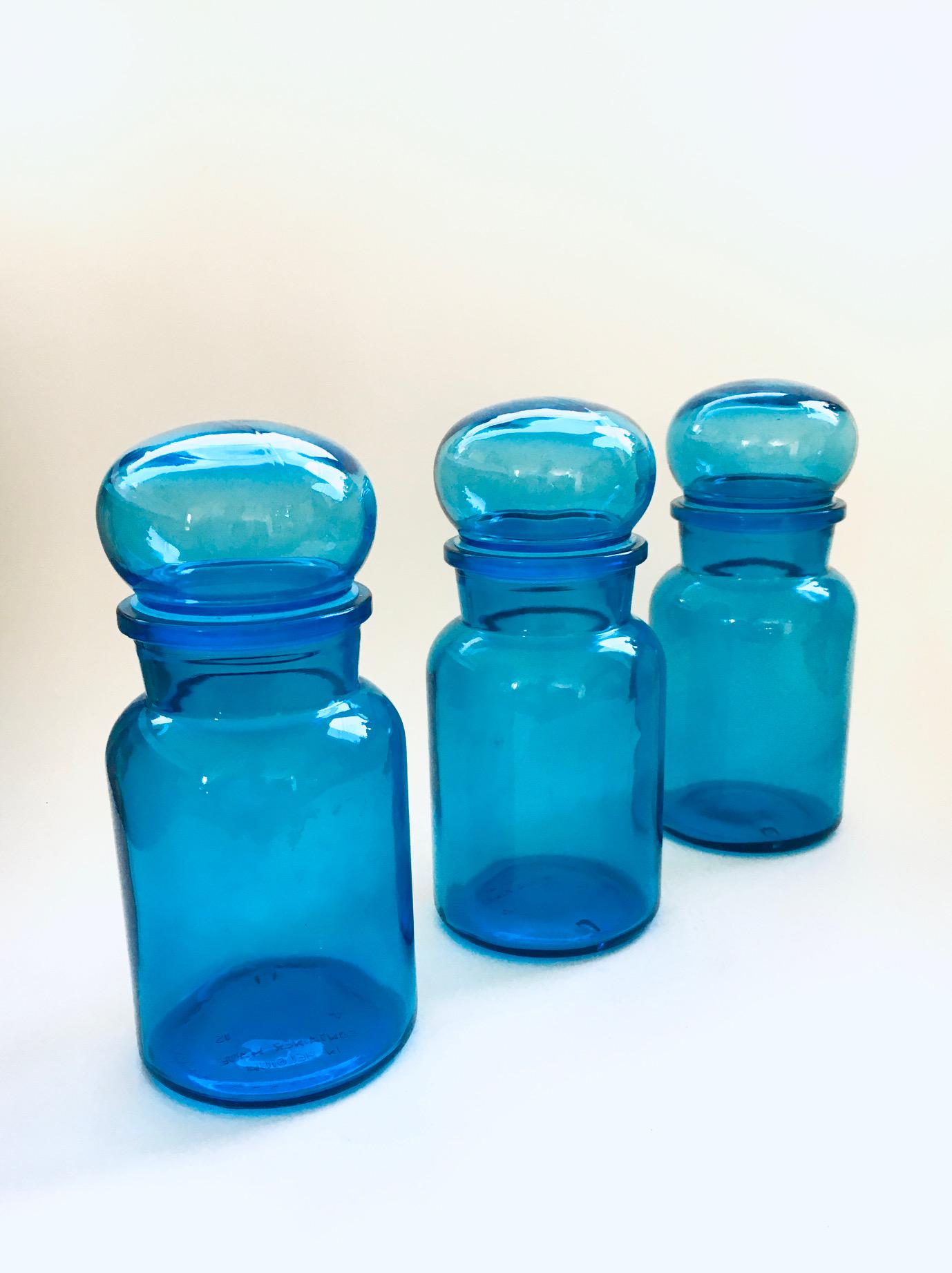 ヴィンテージの青いガラス容器の瓶セット、ベルギー、1960年代 - Etsy 日本