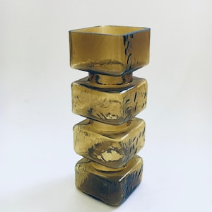 PALA Series Amber Glass Vase by Helena Tynell for Riihimaen Lasi Oy / Riihimaki, Finland 1960&#39;s