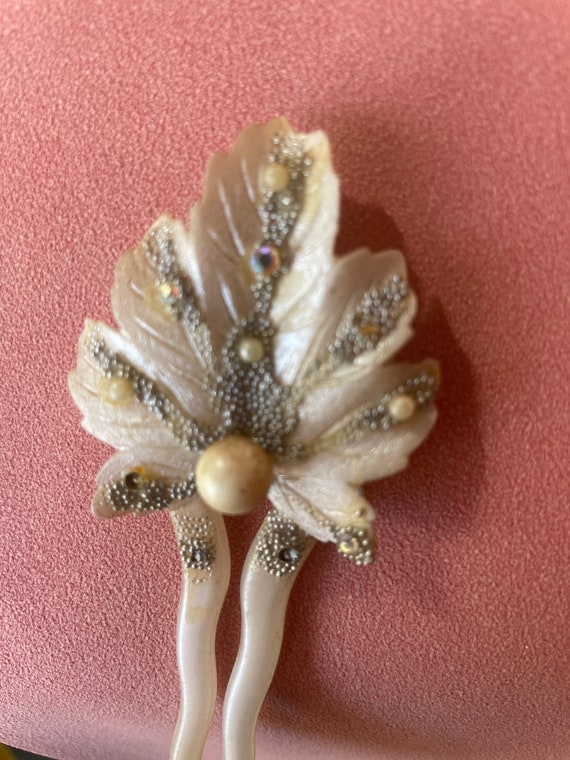 Vintage Floral Jeweled Celluloid Rhhinestone and Faux Pearl  display picture 1
