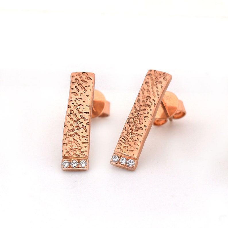 18k Rose Gold Pave Diamant Ohrringe, Tintenfisch Knochen Textur Rose Gold Diamant Ohrring Ohrstecker, Rose Gold Diamant Strukturierte Ohrring Stud Bars Bild 1