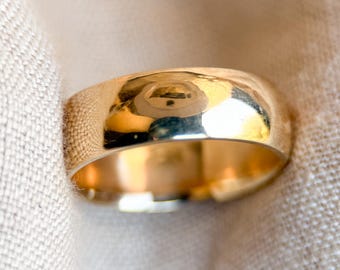 Vintage Gold Wedding Band, 14k Gold, Classic Comfort Fit Minimalist Ring