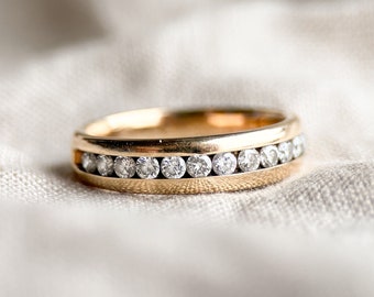 Vintage Diamond Channel Set Wedding Band in 14k Gold, Retro Jewelry from the 1970s - Timeless, Sustainable, @JewelryOnRepeat