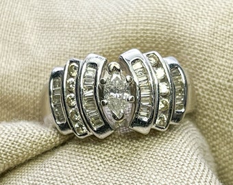 Vintage Diamond Engagement Ring in 14k White Gold, Retro Jewelry from the 1980s - Timeless, Sustainable, @JewelryOnRepeat