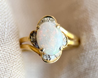 Vintage 1990s Opal & Diamond Ring in 14k Gold - Timeless Sustainability • Vintage Fine Jewelry